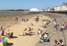 Burnham-On-Sea beach