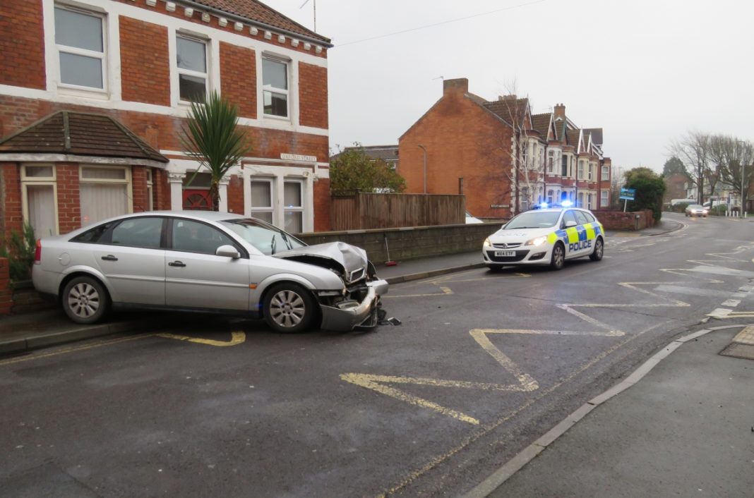 Car damaged in crash with lamp post in Burnham-On-Sea's Oxford Street