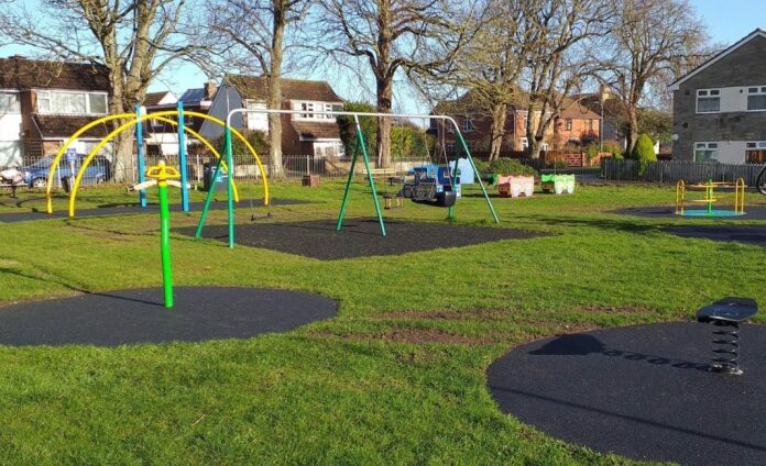 Burnham-On-Sea Crosses Penn play area