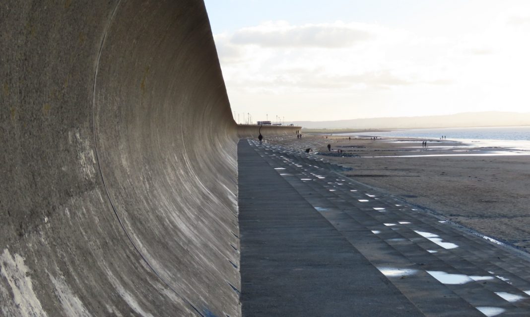 Burnham-On-Sea sea wall