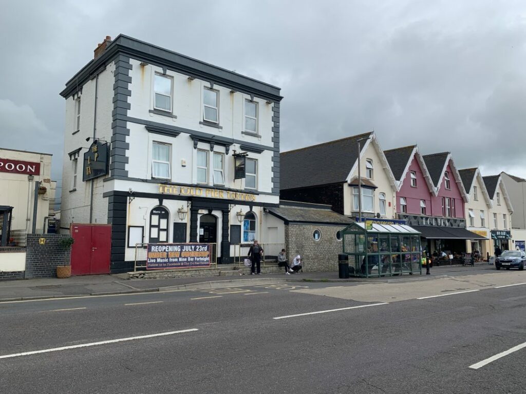 Burnham-On-Sea's Old Pier Tavern announces it is closing down