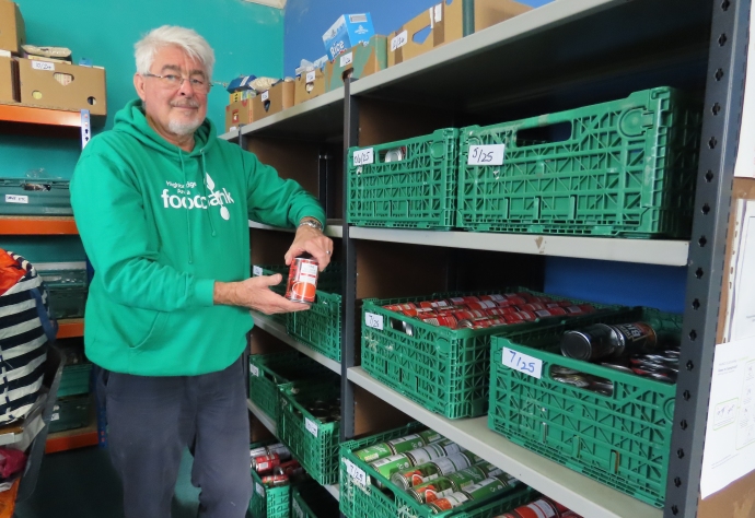 https://www.burnham-on-sea.com/wp-content/uploads/2023/11/burnham-on-sea-foodbank-2.jpg