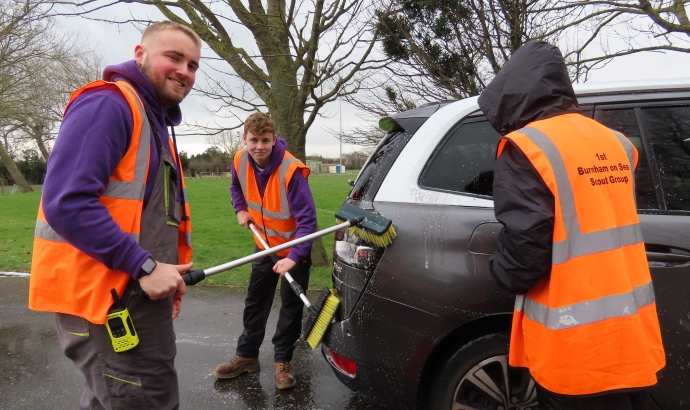 Burnham-On-Sea Scouts car wash