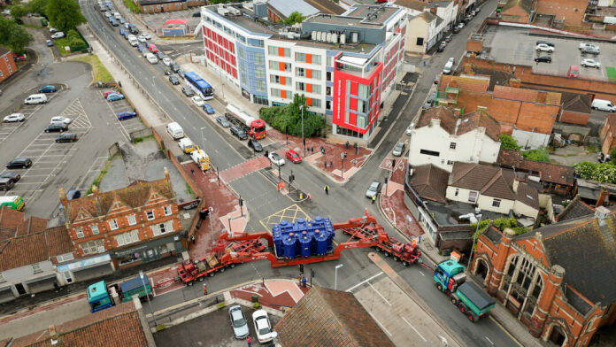 174-tonne transformer transported past Burnham by sea to Dunball Wharf ...