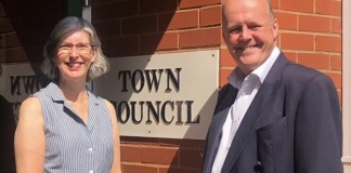 Ashley Fox, the new MP for Bridgwater and Burnham-On-Sea, has this week visited the Burnham and Highbridge Town Council Offices to meet with Mayor, Councillor Sharon Perry.