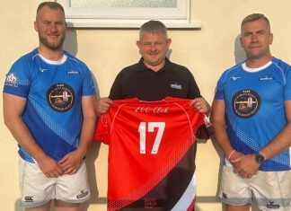 Burnham-On-Sea Rugby Club unveils new charity team shirts