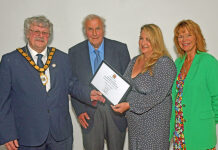 Burnham-On-Sea.com: Lympsham community group Chatty Hour Tuesdays handed award to recognise their work