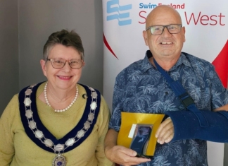 Mark Podbury,Swim Coach, at Burnham on Sea Swimmjmg Club has won the Swim England ‘South West’ Swimming Development Coach Award