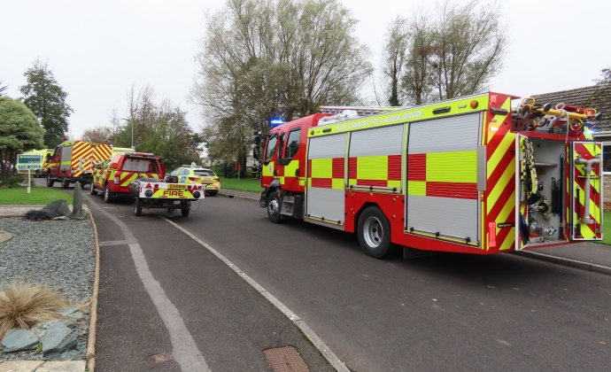 Burnham-On-Sea.com: Body found in lake at Hunts Pond in Burnham-On-Sea