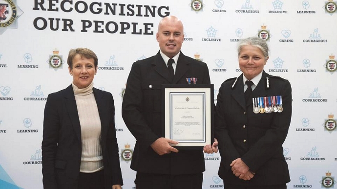 Burnham-On-Sea.com: PC Christopher Hinchliffe with Chief Constable Sarah Crew and Police and Crime Commissioner Clare Moody