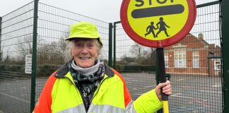 Burnham-On-Sea.com: Lollipop lady Heather James